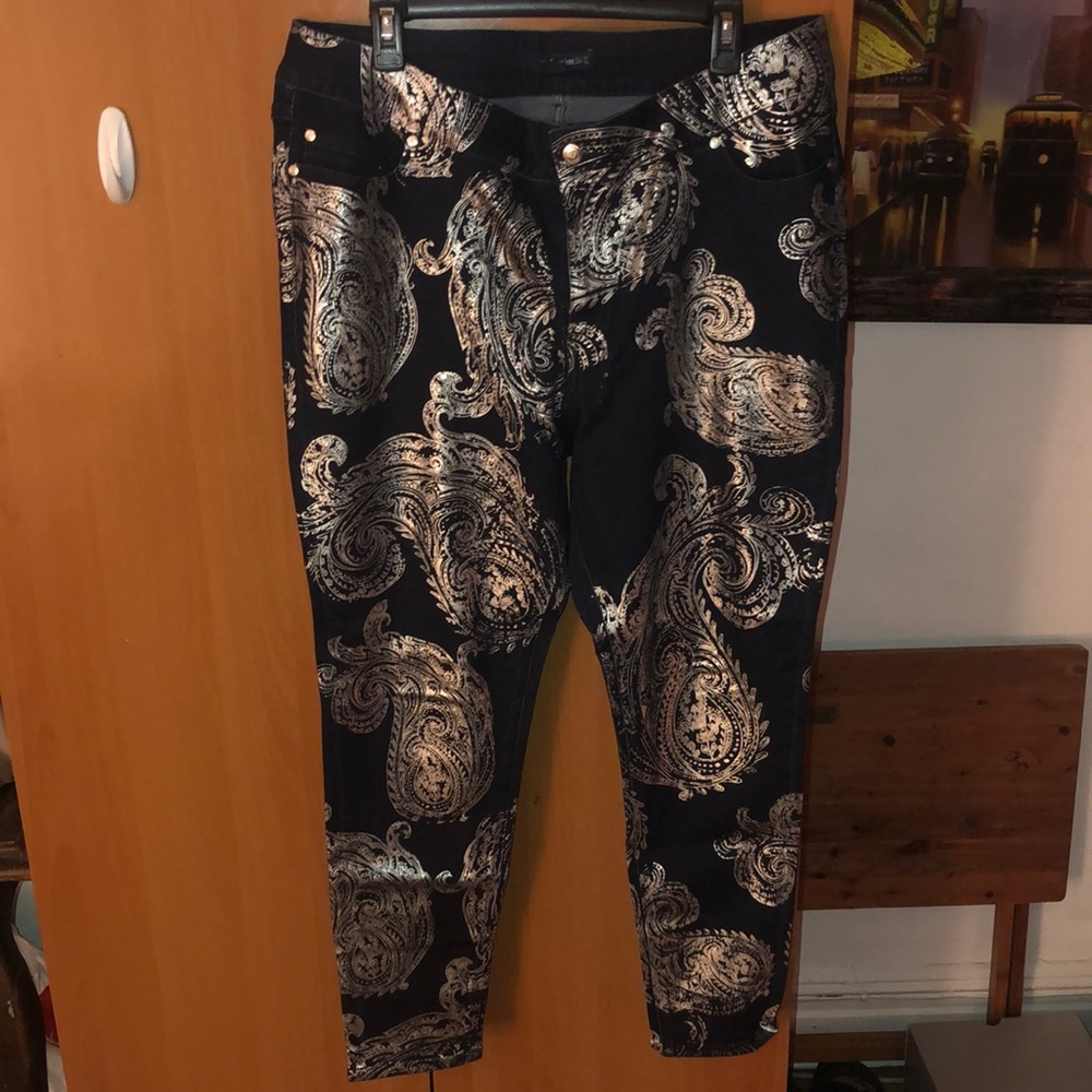 NWOT DENIM 24/7 WOMENS JEANS